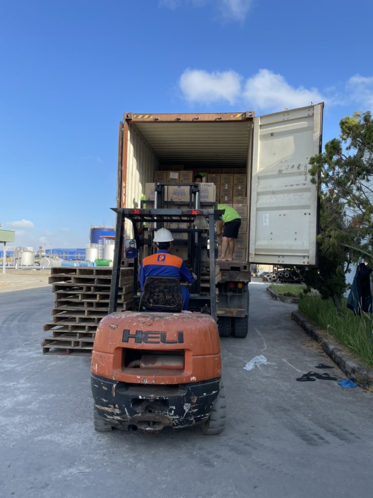Dịch vụ bốc xếp container quận 3