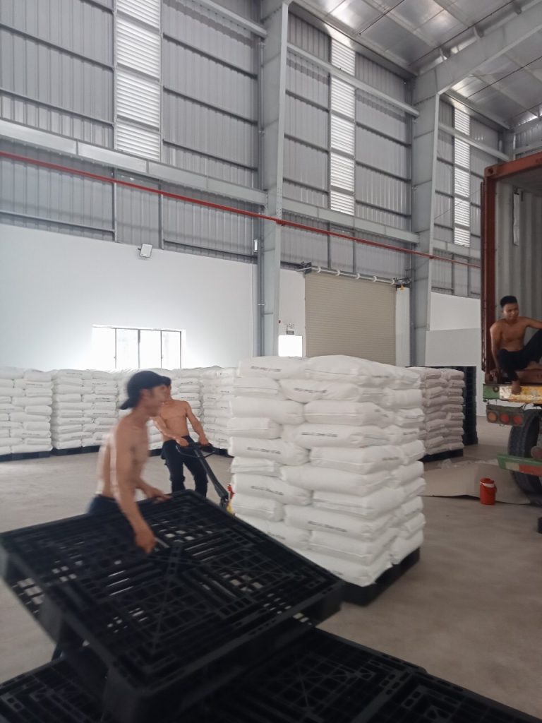 Dịch vụ bốc xếp kho xưởng quận 6 TPHCM- Hưng Phát 