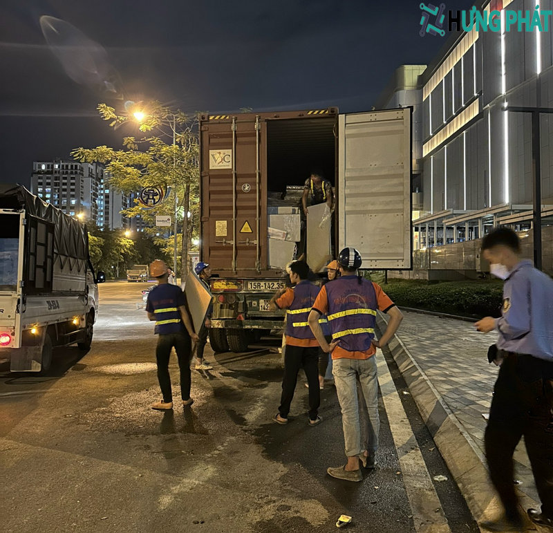 Dịch vụ bốc vác hàng hóa tại TpHCM 