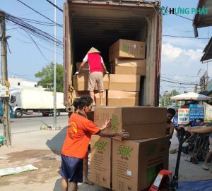 Dịch vụ Bốc xếp hàng hóa tại Bình Dương giá rẻ