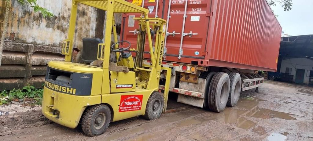 Cho thuê xe nâng hàng hóa tại Tiền Giang
