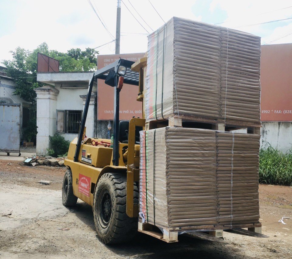 Cho thuê xe nâng tại Vũng Tàu theo giờ, ngày, hợp đồng công việc Dịch vụ cho thuê xe nâng tại Vũng Tàu giá rẻ