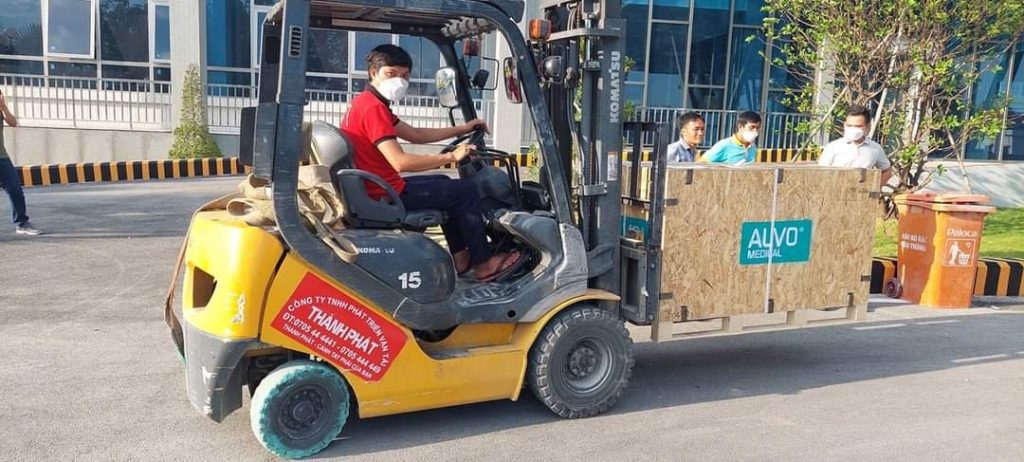 Dịch vụ cho thuê xe nâng hàng hóa tại Hưng Yên giá rẻ, chuyên nghiệp