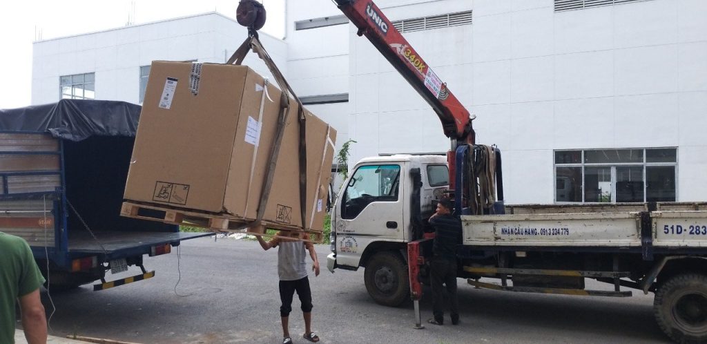 Dịch vụ xe nâng hàng hóa tại Nha Trang - Khánh Hòa giá rẻ