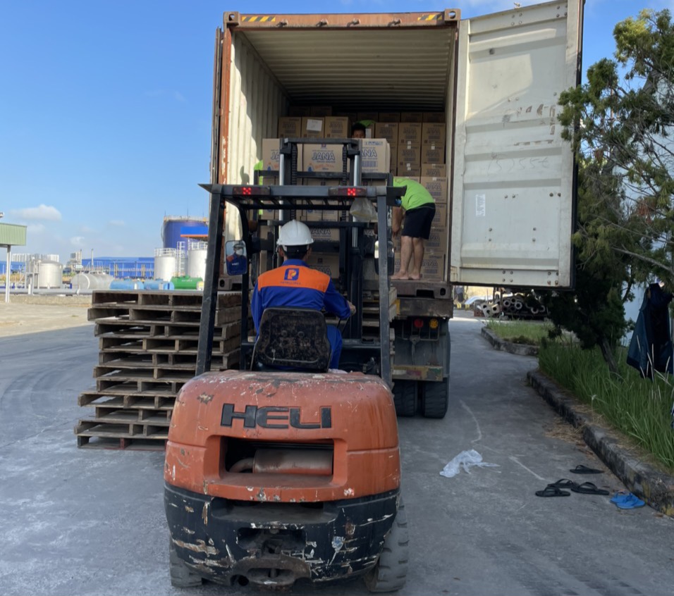 Dịch vụ bốc xếp hàng hóa tại Bình Phước - Hưng Phát 