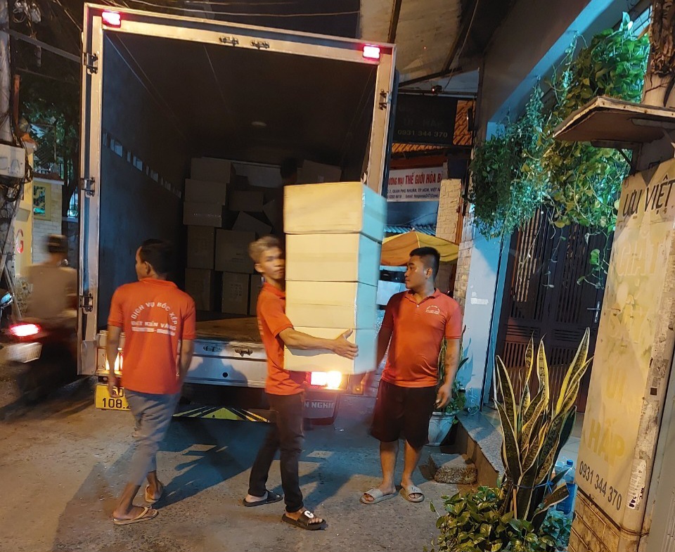 Dịch vụ bốc xếp Bến Tre giá rẻ - Hưng Phát 