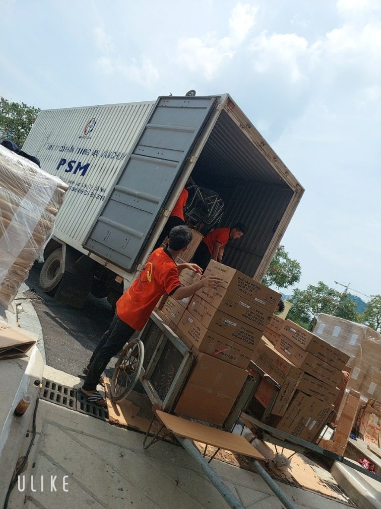 Dịch vụ bốc xếp hàng hóa tại An Giang giá rẻ - Hưng Phát 