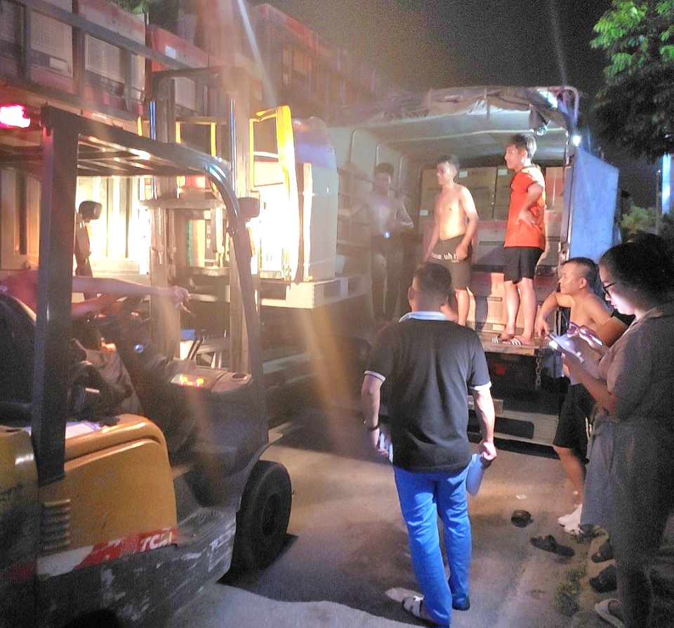 Dịch vụ bốc xếp hàng hóa tại Sóc Trăng 55k/h giá rẻ uy tín Dịch vụ bốc vác tại Sóc Trăng giá rẻ uy tín - Hưng Phát