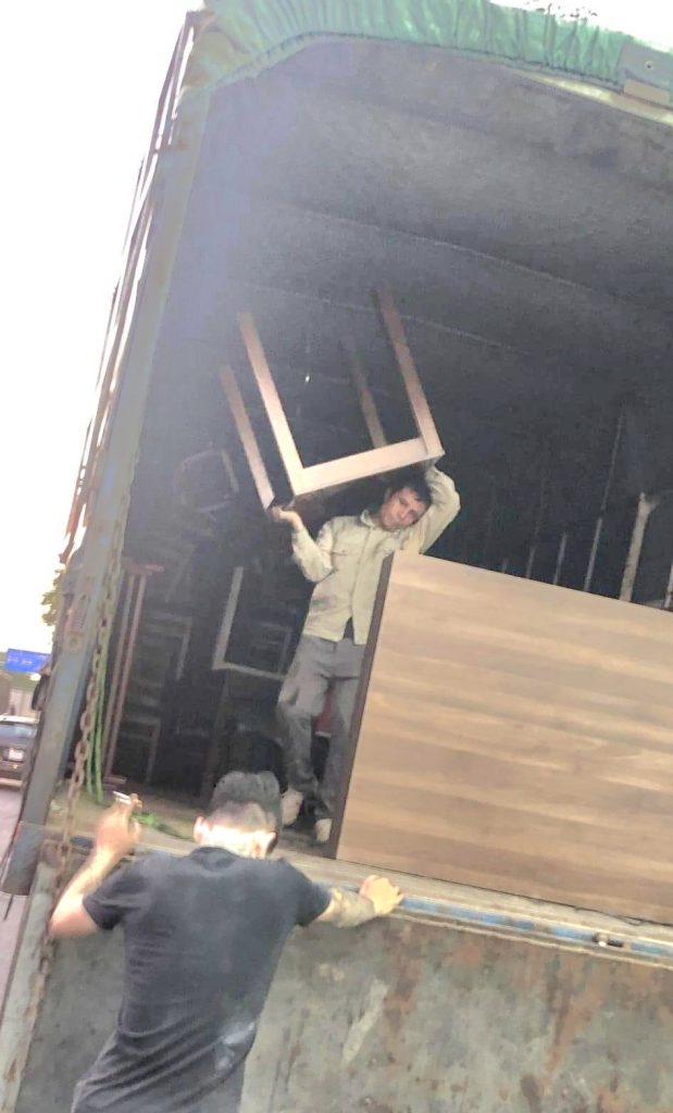 Dịch vụ bốc xếp Kon Tum giá rẻ 55k/h, khuôn vác chuyên nghiệp