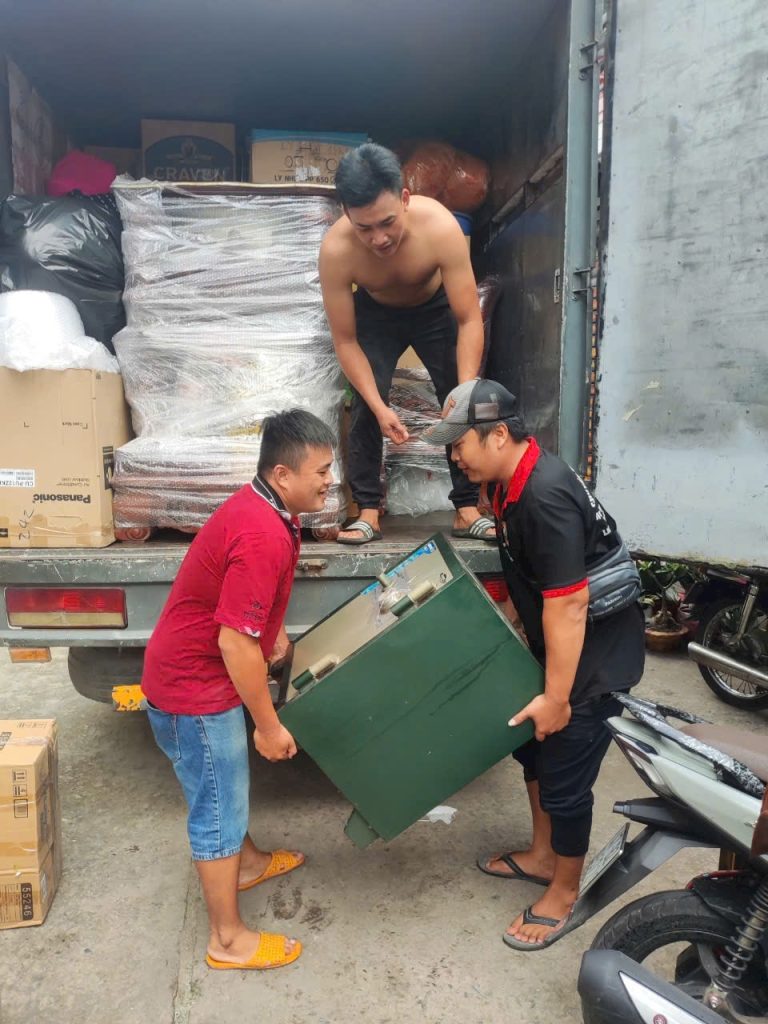 Chuyển nhà trọn gói Quận 6 của Hưng Phát