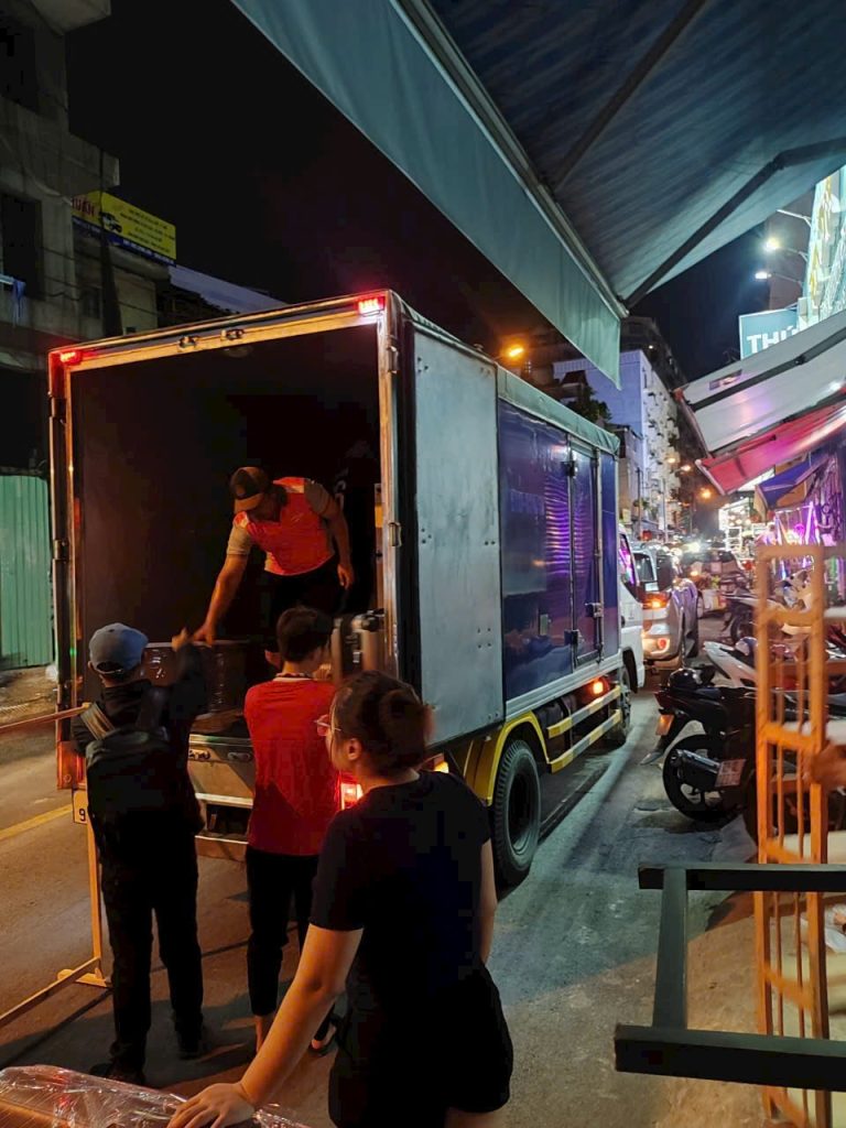 Dịch Vụ Bốc Xếp, Khuân Vác Hàng Hóa Tại Gia Lâm - Giá Rẻ, Uy Tín Dịch Vụ Bốc Xếp, Khuân Vác Hàng Hóa Tại Gia Lâm - Giá Rẻ, Uy Tín