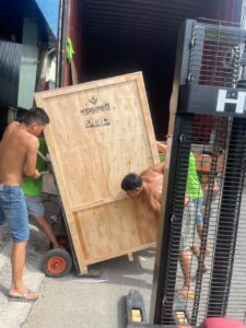 Dịch vụ bốc vác Lào Cai, bốc xếp container, hàng kho xưởng- Hưng Phát