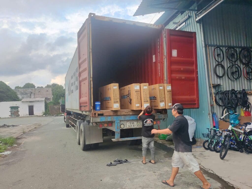 Dịch vụ bốc vác tại Ninh Bình: bốc xếp container, phụ kho giá rẻ - Hưng Phát Dịch vụ bốc vác tại Ninh Bình: bốc xếp container, phụ kho giá rẻ - Hưng Phát