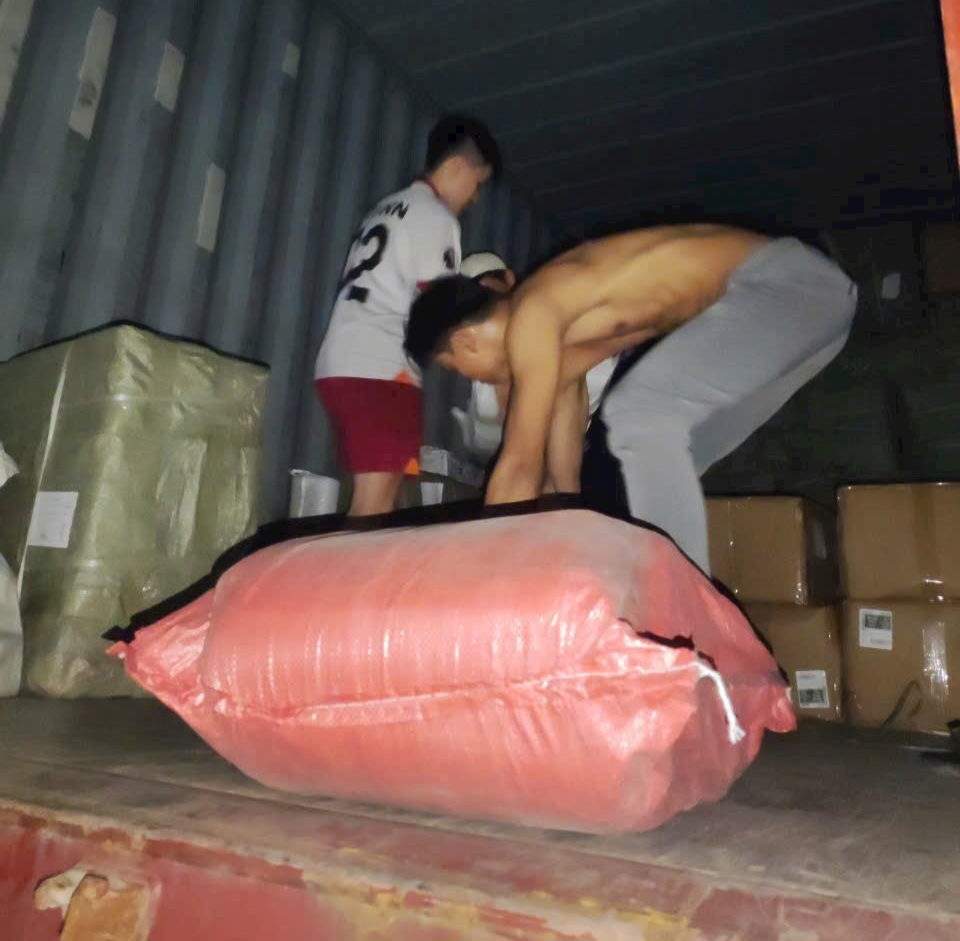 Dịch vụ bốc vác tại Sơn La, bốc xếp container, vận chuyển hàng hóa