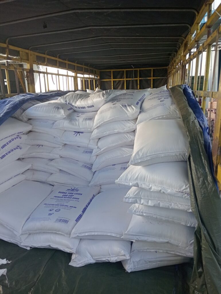 Dịch vụ bốc vác tại Cà Mau, bốc xếp container, kho bãi- Hưng Phát