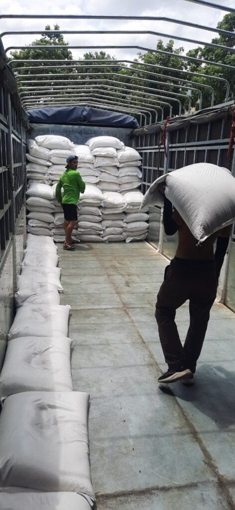 Dịch vụ bốc xếp hàng tại Quảng Bình giá rẻ, uy tín, chuyên nghiệp Dịch vụ bốc vác hàng tại Quảng Bình giá rẻ, uy tín, chuyên nghiệp