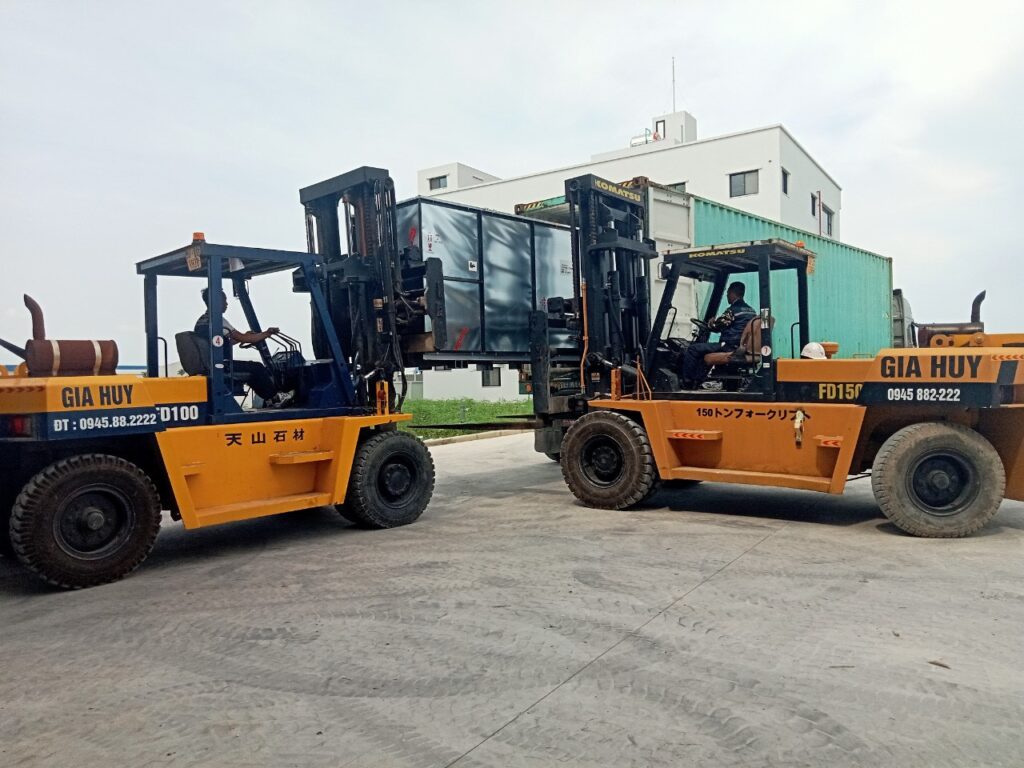 Dịch vụ Cho thuê xe nâng hàng Cà Mau uy tín giá rẻ - Hưng Phát