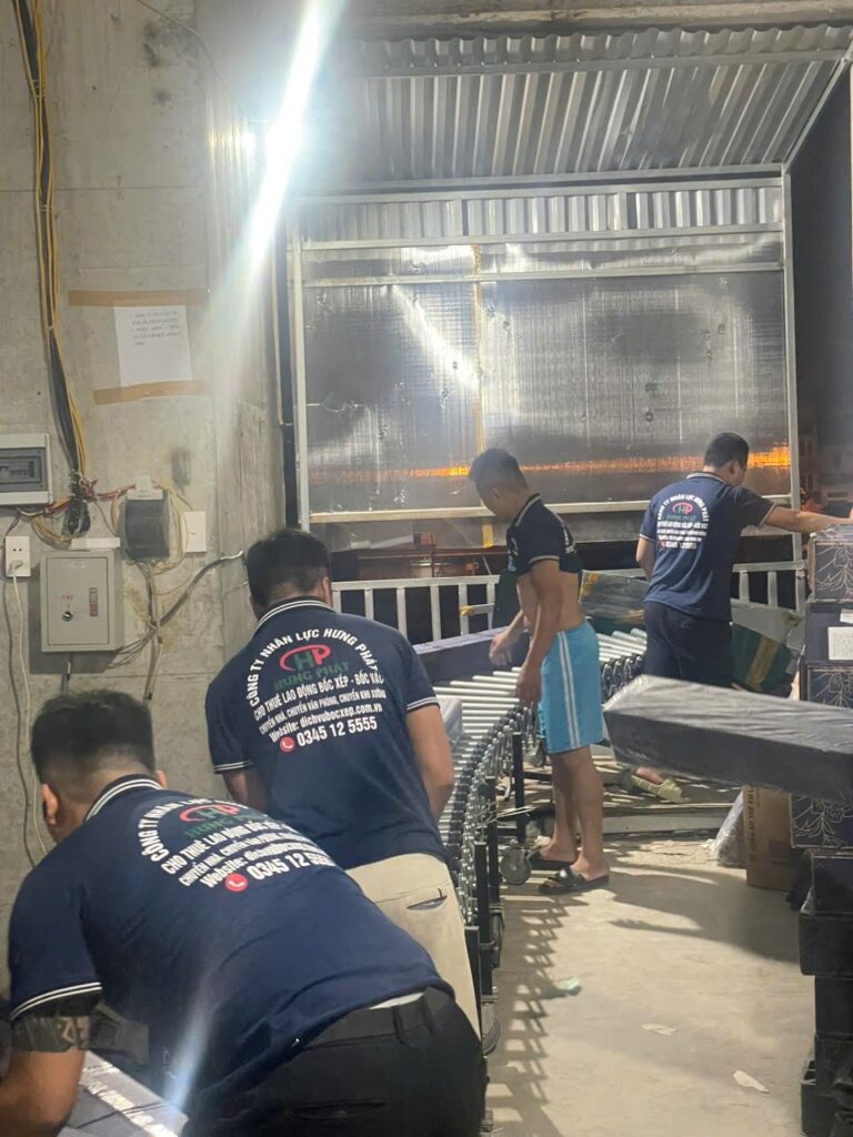 Dịch Vụ Bốc Vác Ca Đêm, Theo Giờ Giá Rẻ, Uy Tín – Hưng Phát