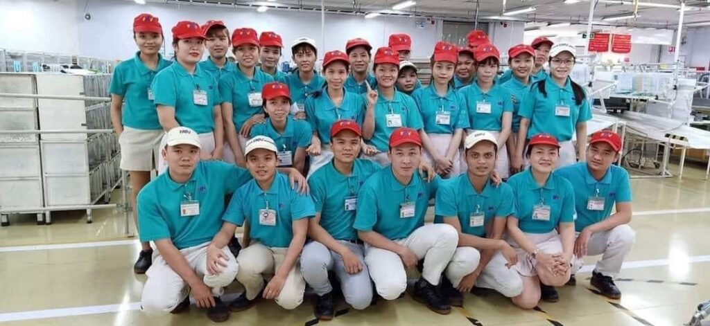 Công nhân lao động phổ thông có cần bằng cấp không?