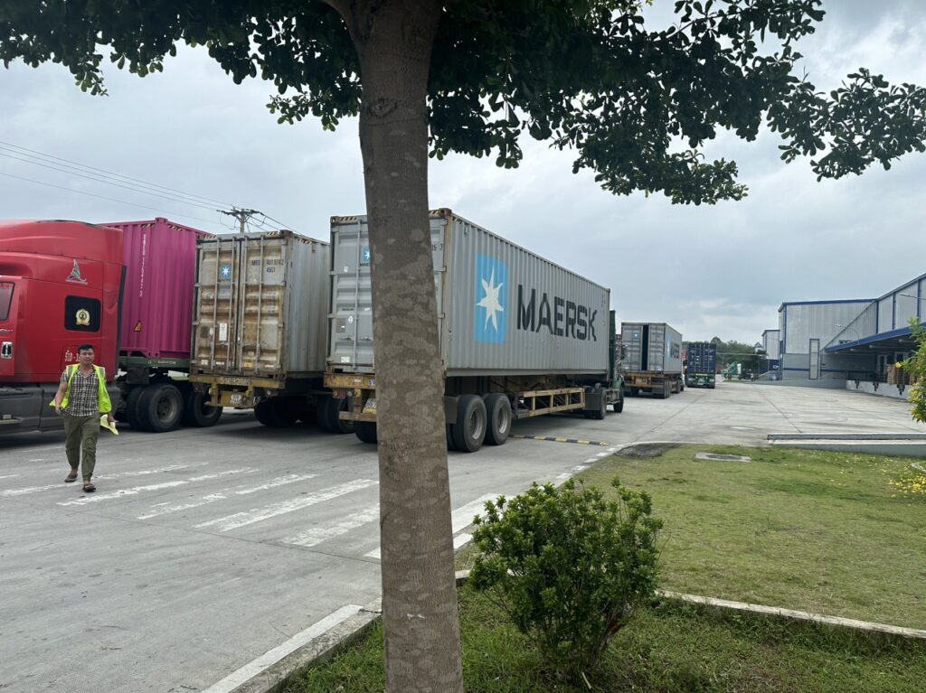 Dịch vụ bốc xếp KCN Tân Phú Trung theo giờ, ngày, hợp đồng uy tín - Hưng Phát Dịch vụ bốc xếp KCN Tân Phú Trung theo giờ, ngày, hợp đồng uy tín - Hưng Phát