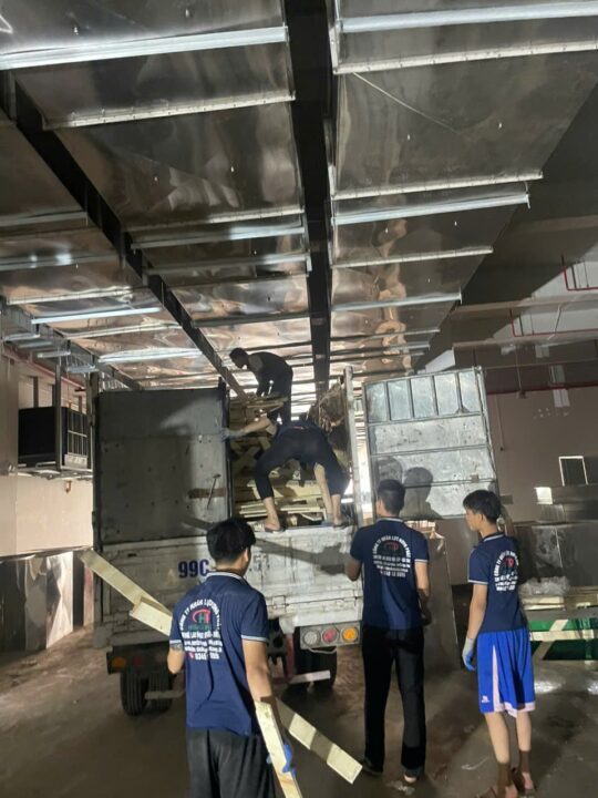 Dịch vụ bốc xếp, phụ kho KCN Bình Lập theo giờ, ngày, công việc - Hưng Phát