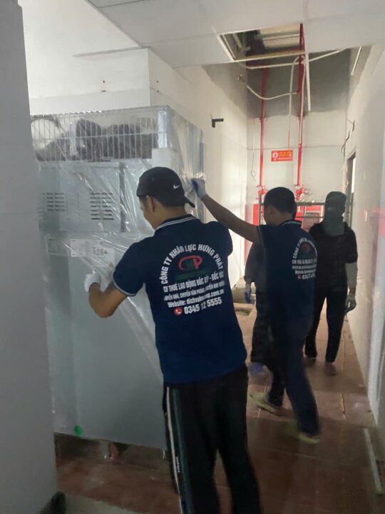 Dịch vụ bốc xếp KCN Mỹ Phước 1,2,3 theo giờ, ngày, theo yêu cầu - Hưng Phát