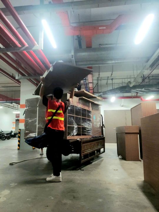 Dịch vụ bốc xếp KCN Đông Nam Á trọn gói giá rẻ - Hưng Phát Dịch vụ bốc xếp KCN Đông Nam Á trọn gói giá rẻ - Hưng Phát