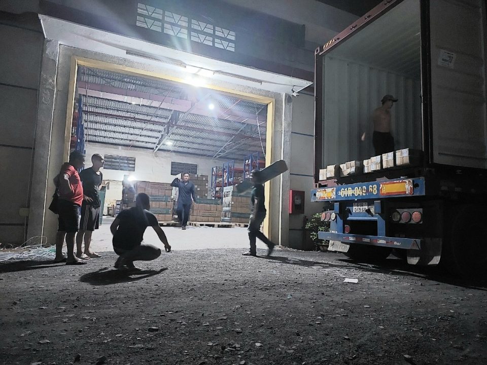 Dịch vụ bốc xếp KCN Minh Đức Tiết Kiệm Thời Gian, Tối Ưu Chi Phí Dịch vụ bốc xếp kho xưởng KCN Minh Đức Tiết Kiệm Thời Gian, Tối Ưu Chi Phí