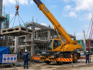 Dịch Vụ Thuê Xe Cẩu Chuyên Dụng (Kato/Bánh Lốp) Nhanh Chóng, Tiết Kiệm
